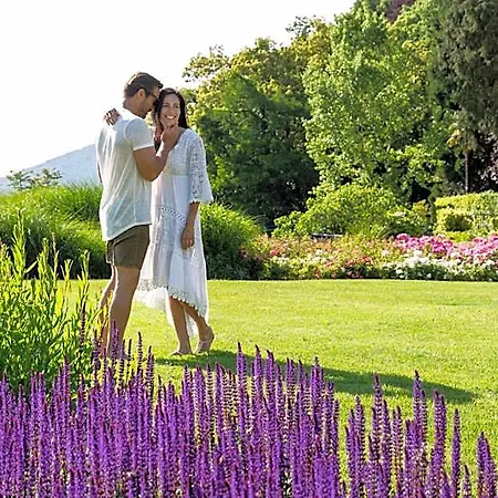 De Charme Laveno فندق